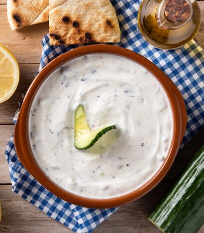 reteta autentica pentru tzatziki sosul grecesc care te va cuceri in aceasta vara 688a19c44df94
