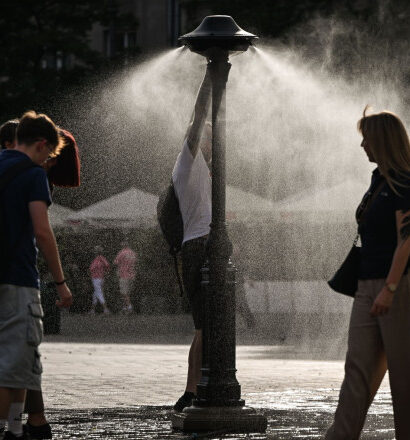 cat de mult accelereaza caldura extrema procesul de imbatranire efectele comparate cu alcoolul si fumatul excesiv 68b749aac3dc9