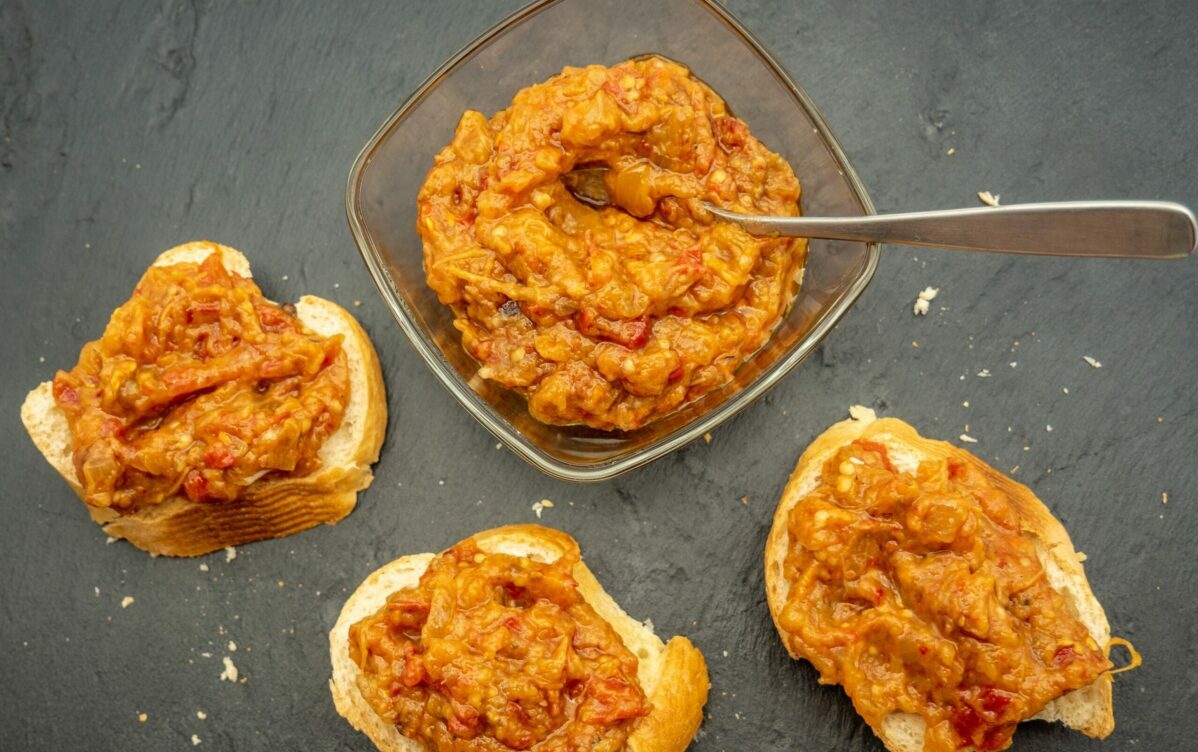 reteta unica de zacusca cu doua ingrediente surpriza putine gospodine o cunosc 68c90c7d0e277