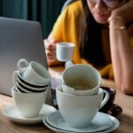 cand devine cofeina periculoasa si cata trebuie sa bei de fapt ce spun specialistii despre dependenta toxicitate si efectele asupra organismului 691ed32928ee8