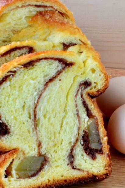 cate nuci rahat si stafide se pun la 1kg de faina pentru un cozonac bogat plin de gust si textura 694bc12b40592