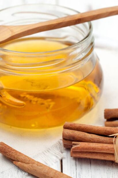 dieta cu miere si scortisoara reteta pentru licoarea cu care inlocuiesti zaharul rafinat din alimentatie 693fa43779055