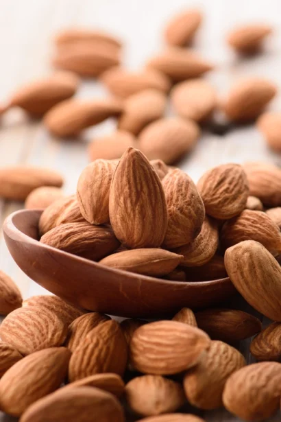 alimente mai bogate in magneziu decat migdalele superalimente pentru energie si sanatate 6956948a605ec