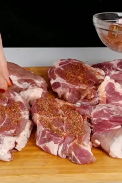 condimentul care nu trebuie pus niciodata pe friptura de porc ii ofera un gust medicinal acoperind complet savoarea carnii 697b3068b4483