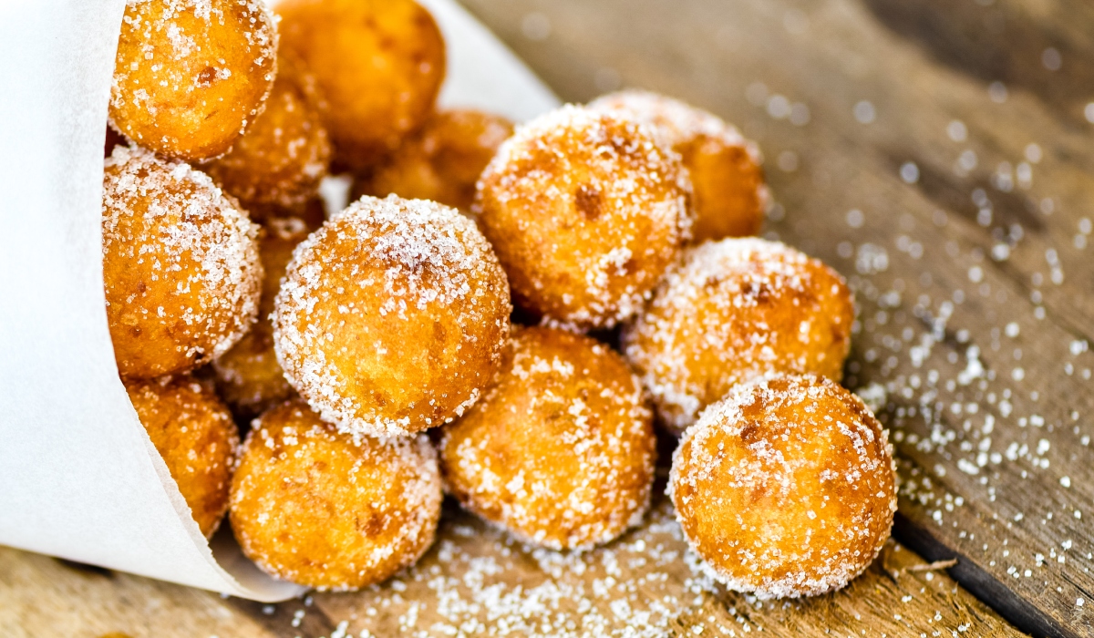 galuste cu gem de visine reteta bine pastrata de bunici 697de15e3082b