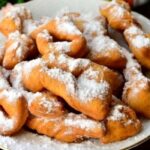minciunelele moldovenesti desertul care pastreaza gustul copilariei secretele bunicilor pentru o reteta delicioasa 6971d9c907250