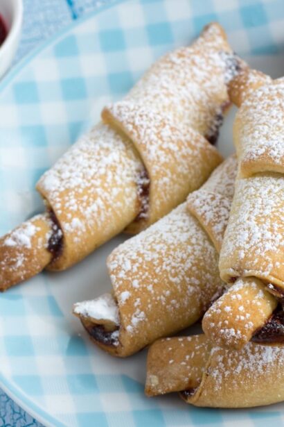 reteta traditionala de cornulete fragede si delicioase secretul gospodinelor pentru aluat perfect 6960fd77e9a62