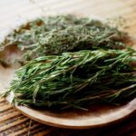 rozmarin uscat sau proaspat cand este bine sa folosim fiecare varianta 6970a55a7f7e8