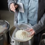 secretul orezului pufos ca la restaurant metoda clasica pe care putini o mai folosesc 697c4a9a79155