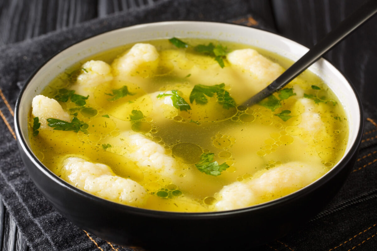 supa de pui cu galuste pufoase de gris reteta ca la mama acasa 69691eae46059