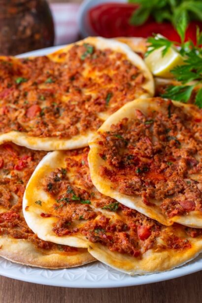 reteta de lahmacun pizza turceasca cu carne tocata 6991dff0b9b8e